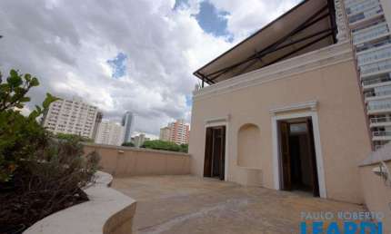 Casa comercial à venda na Vila Olímpia, São Paulo 
