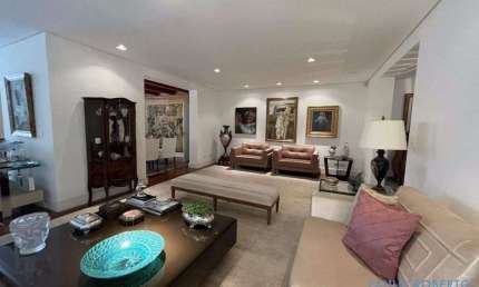 Casa com 4 quartos para alugar na Vila Madalena, São Paulo 