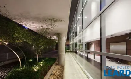 Sala comercial à venda em Pinheiros, São Paulo 