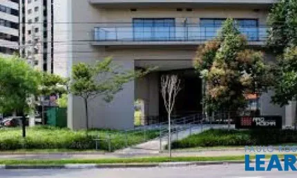 Ponto comercial à venda em Moema, São Paulo 