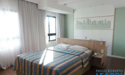 Flat com 1 quarto para alugar em Pinheiros, São Paulo 