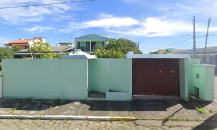 Casa de 156 m², com 02 dormitórios (sendo um deles uma suíte), para venda