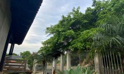 Casa ampla, de 307,78 m², com 02 dormitórios (sendo um deles uma suíte), para venda