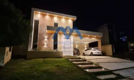 EXCELENTE CASA NO CONDOMÍNIO ALPHAVILLE ESPLANADA 3!