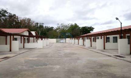 Casa em Condomínio para Venda em Parque Vitória Régia Sorocaba-SP