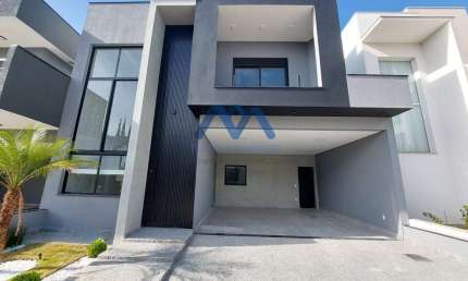 Belíssima Casa Alto Padrão à Venda no Condomínio Villa do Bosque