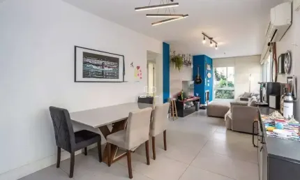 Apartamento com 2 quartos para alugar na Avenida Montenegro, 329, Petrópolis, Porto Alegre por R$ 4.990