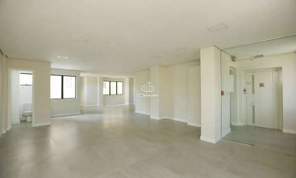 Sala comercial para alugar na Avenida Goethe, 89, Moinhos de Vento, Porto Alegre por R$ 11.000
