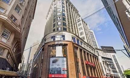 Sala comercial para alugar na Rua Uruguai, 277, Centro Histórico, Porto Alegre por R$ 6.400