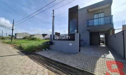 SOBRADO EM ALVENARIA MOBILIADO COM PISCINA , AREA GOURMET,   MEDINDO 160,33 M², APENAS 600M DO MAR, 03 QUARTOS (01 SUÍTE)