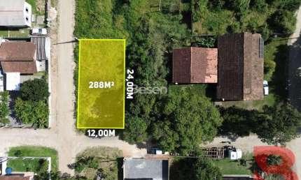 ÓTIMO TERRENO DE ESQUINA LOCALIZADO NO BAIRRO PONTAL DO NORTE COM 288,00M2.