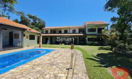 ÁREA DE 768M2 - QUADRA DO MAR - BALNEÁRIO PRINCESA DO MAR - COM 04 SOBRADOS