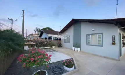 Casa com 3 quartos à venda na Rua 640 Emílio Cornelsen, 613, Itapema do Norte, Itapoá