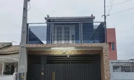 Casa à venda em Florianópolis, São João do Rio Vermelho, com 3 quartos, com 160 m²