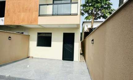 Casa à venda em Florianópolis, São João do Rio Vermelho, com 3 quartos, com 142 m²