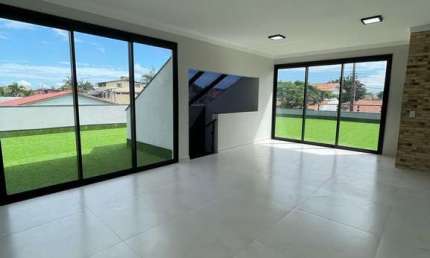 Casa à venda em Florianópolis, Ingleses do Rio Vermelho, com 5 quartos, com 507 m²