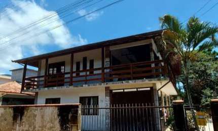 Casa à venda em Florianópolis, São João do Rio Vermelho, com 5 quartos, com 200 m²