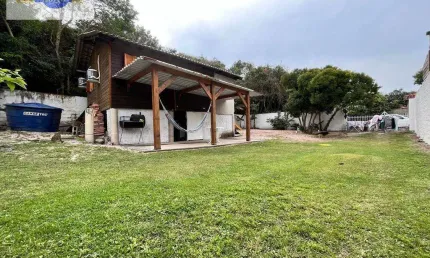 Casa à venda em Florianópolis, Ingleses do Rio Vermelho, com 2 quartos, com 60 m²