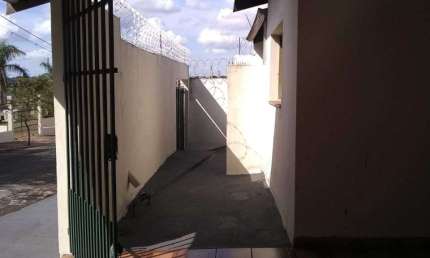 Casa com 2 dormitórios à venda  - Jardim Cruzeiro do Sul - Bauru/SP