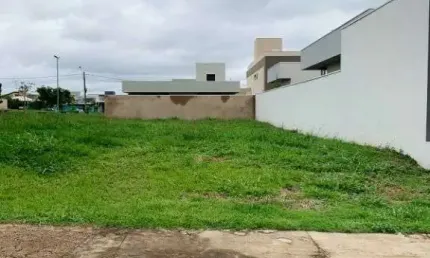 Terreno à venda, 360 m² por R$ 490.000,00 - Residencial Tivoli - Bauru/SP