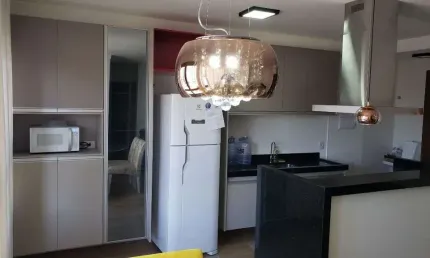 Apartamento MOBILIADO, com 2 dormitórios sendo 1 suíte, Residencial Urban - Jardim Infante Dom Henrique - Bauru/SP