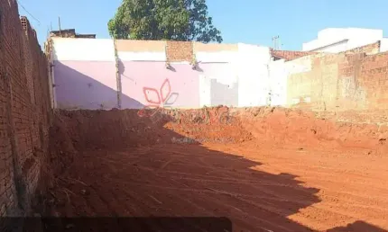 Terreno à venda na Pousada da Esperança II, Bauru 