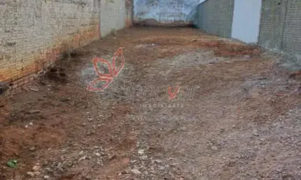 Terreno à venda no Jardim Vânia Maria, Bauru 