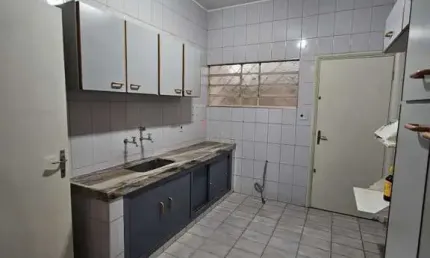 Casa com 3 quartos à venda na Vila Cardia, Bauru 