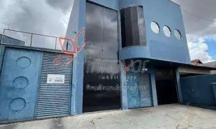 Imóvel comercial na Avenida Nossa Senhora de Fátima, Bauru-SP