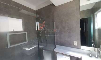 Casa com 3 quartos para alugar na Vila Aviação, Bauru 