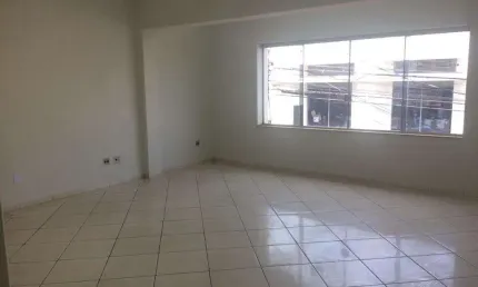 Sobrado para alugar, 221 m² por R$ 3.109,37/mês - Centro - Bauru/SP