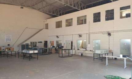 Barracão à venda, 650 m² por R$ 1.400.000,00 - Distrito Industrial III - Bauru/SP