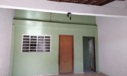 Casa com 2 quartos para alugar no Parque dos Eucaliptos, Bauru 