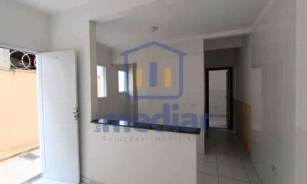 Casa em condomínio fechado com 1 quarto à venda na Rua Afonso D'Escragnolle Taunay, Balneário Esmeralda, Praia Grande, 32 m2 por R$ 140.000