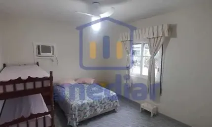 Apartamento à venda na Rua Raul Ricardo de Barros, Vila Maia, Guarujá, 80 m2 por R$ 380.000