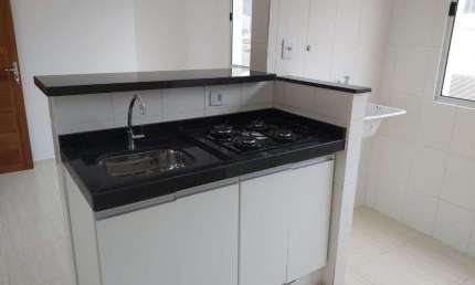 Apartamento com 2 quartos para alugar na Avenida Antônio Emmerick, Vila São Jorge, São Vicente, 65 m2 por R$ 1.900