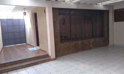 Casa com 3 quartos à venda na Avenida João Batista Di Vitoriano, Jardim Consórcio, São Paulo por R$ 550.000
