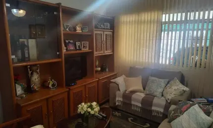 Casa com 2 quartos à venda na avenida muzambinho, vila fachini, são paulo por r$ 350.000