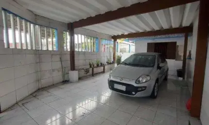 Casa com 2 quartos à venda na avenida jussara, 496, itaóca, mongaguá, 139 m2 por r$ 229.000