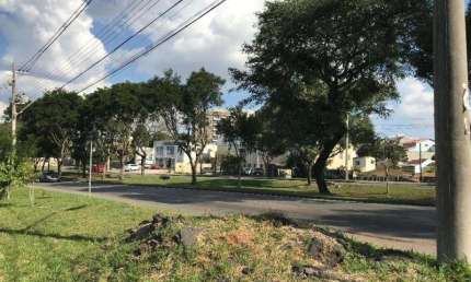 Terreno à venda na Avenida Marechal Mascarenhas de Moraes, 1159, Santa Cândida, Curitiba