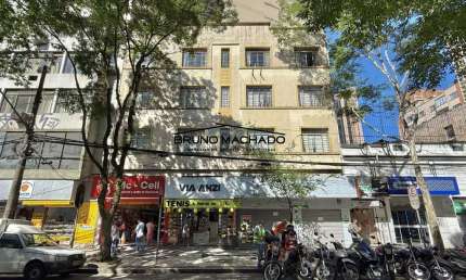Prédio para Locação em Curitiba, Centro, 3 banheiros