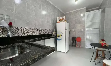 Casa à venda, 28 m² por R$ 195.000,00 - Vila Guilhermina - Praia Grande/SP