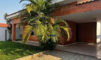 Casa à venda, 272 m² por R$ 950.000,00 - Balneário Flórida - Praia Grande/SP