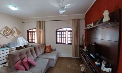 Casa com 3 dormitórios à venda, 160 m² por R$ 650.000,00 - Caiçara - Praia Grande/SP