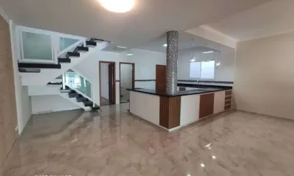 Sobrado Residencial à venda, Sítio do Campo, Praia Grande - SO0021.