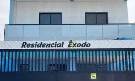 Casa com 3 dormitórios à venda, 79 m² por R$ 520.000,00 - Mirim - Praia Grande/SP
