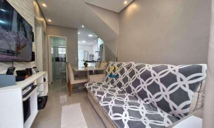 Casa com 2 dormitórios à venda, 48 m² por R$ 280.000,00 - Jardim Melvi - Praia Grande/SP