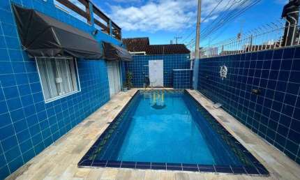 Casa com 3 dormitórios à venda, 142 m² por R$ 550.000 - Maracanã - Praia Grande/SP