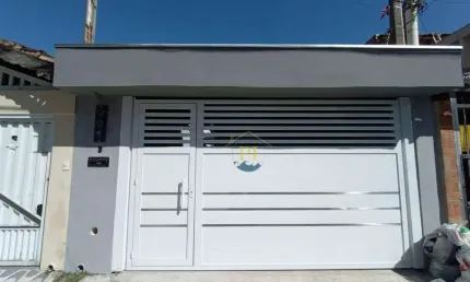 Casa com 2 dormitórios à venda, 70 m² por R$ 550.000 - Canto do Forte - Praia Grande/SP