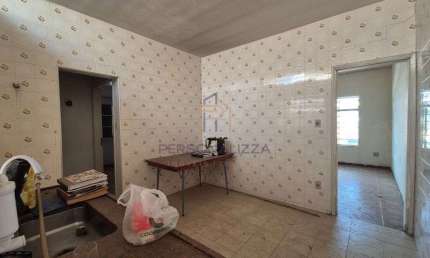 Casa para venda em Jardim Bonfiglioli, Jundiai -SP com quintal e um quarto para deposito nos fundos